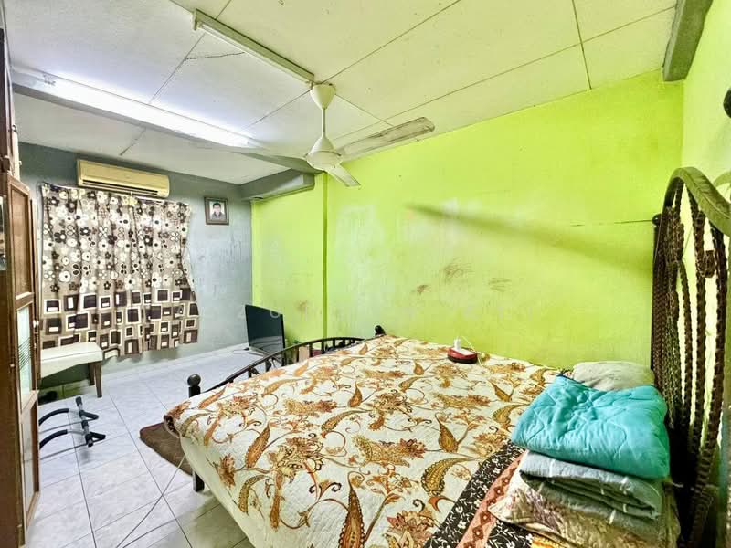 Alam Damai untuk Untuk Dijual - RM 600,000, Feb 2026 - Bedroom - PropertyGuru.com.my