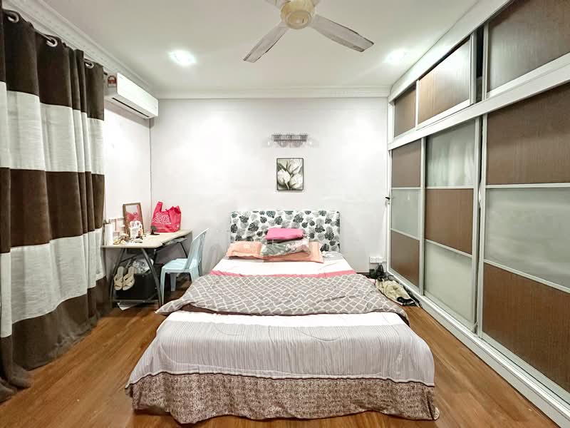 Semi-Detached House for Sale in Taman Desa Bestari (Sepang) - Arif MS - PropertyGuru.com.my