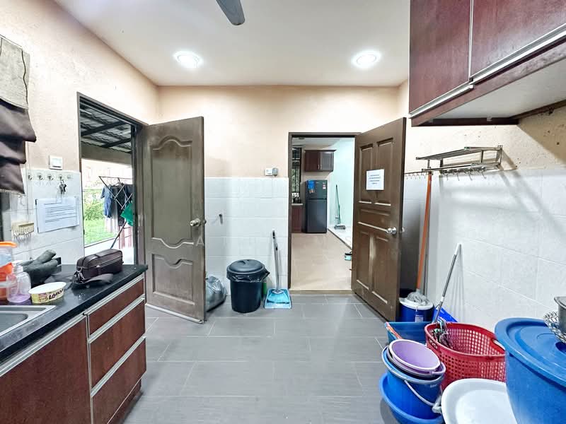 Semi-Detached House for Sale in Taman Desa Bestari (Sepang) - Arif MS - PropertyGuru.com.my