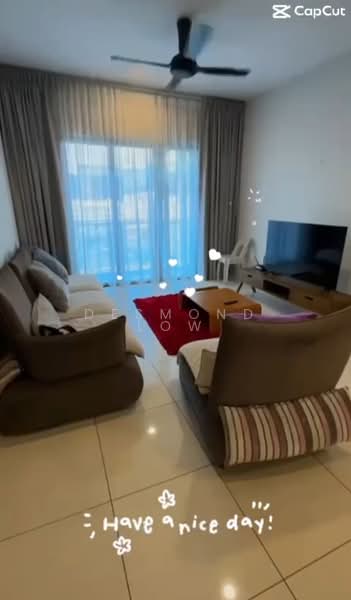 Queens Residences Q1 @ Queens Waterfront untuk Untuk Disewa - RM 3,500 /bulan, Feb 2026 - Living Room - PropertyGuru.com.my