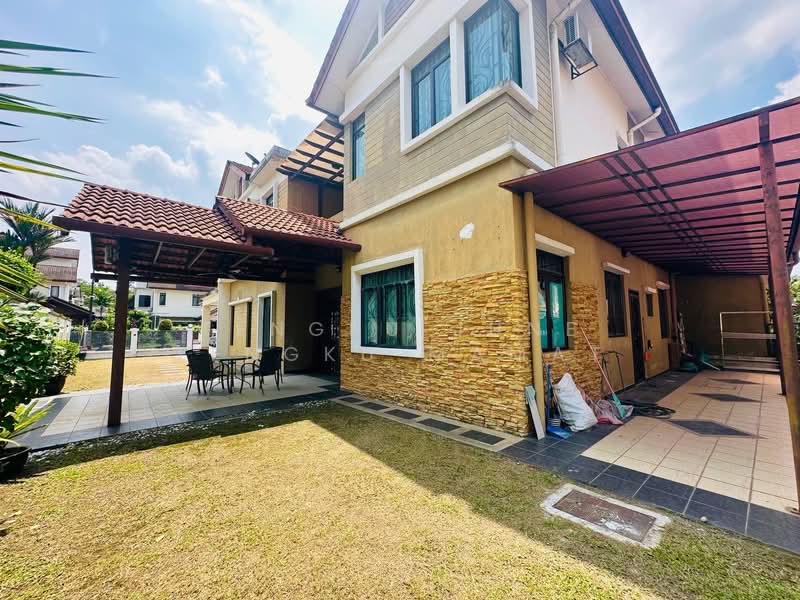 SemiD 2.5 Storey Puncak Bangi Seksyen 6 Bandar Baru Bangi untuk Untuk Dijual - RM 1,650,000, Mac 2026 - Exterior - PropertyGuru.com.my
