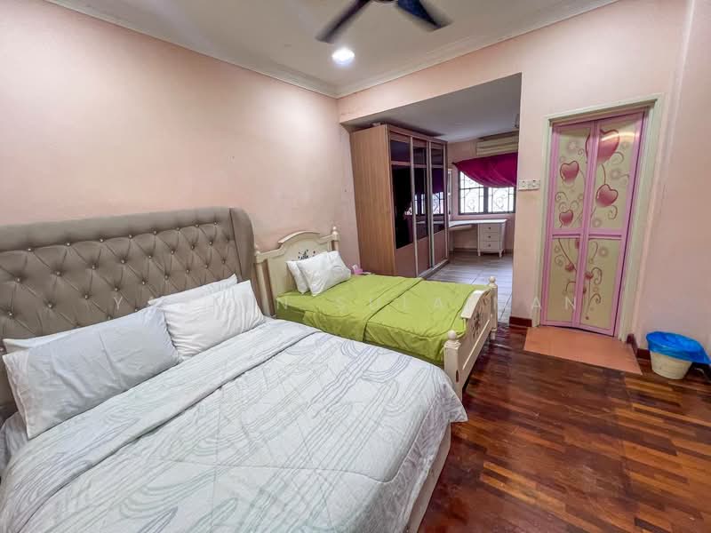 CORNER LOT Double Storey Terrace Alam Damai untuk Untuk Dijual - RM 1,790,000, Feb 2026 - PropertyGuru.com.my