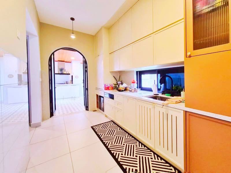 Rumah Berkembar untuk Dijual di Elmina (Shah Alam) - Intan Musa - Kitchen - PropertyGuru.com.my
