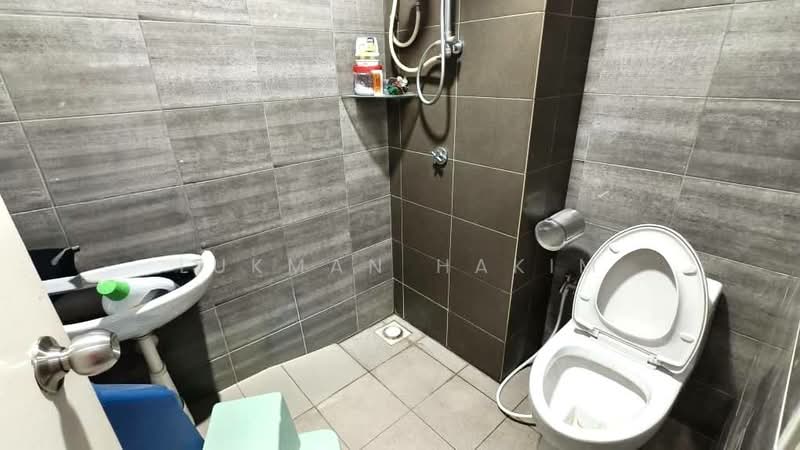 Service Residence for Sale at Symphony Tower (Menara Simfoni) - Lukman Hakim - PropertyGuru.com.my