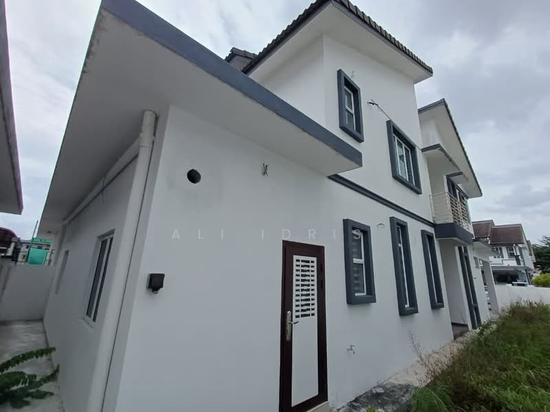 Semi-Detached House for Sale in Bandar Teknologi Kajang (Kajang) - Ali Idris - Exterior - PropertyGuru.com.my