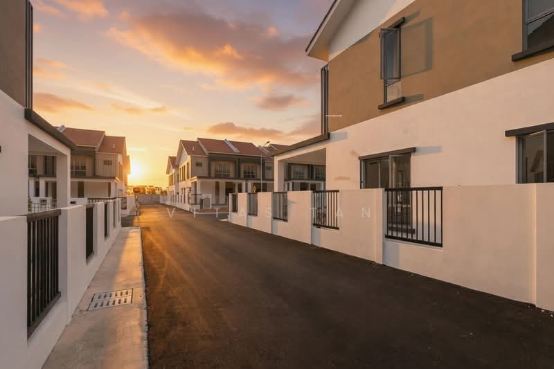 2-storey Terraced House for Sale in Seksyen U13 (Setia Alam) - Vitas Tan - Exterior - PropertyGuru.com.my