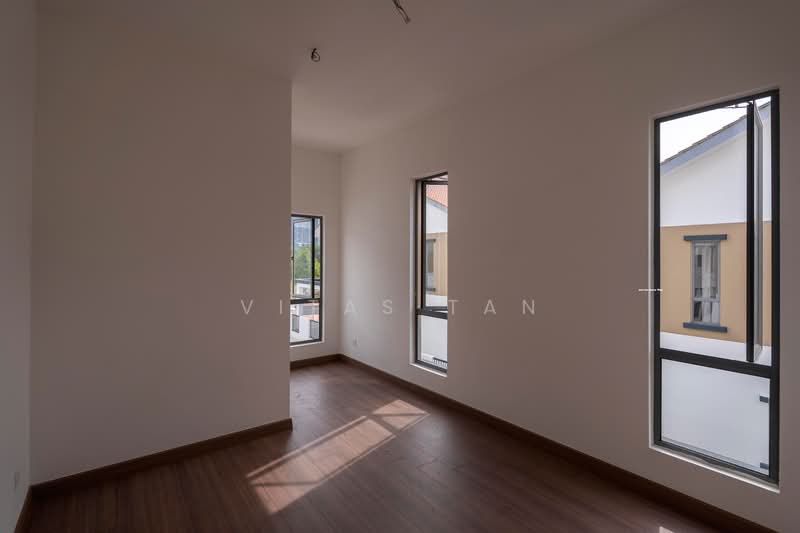 2-storey Terraced House for Sale in Seksyen U13 (Setia Alam) - Vitas Tan - Interior - PropertyGuru.com.my