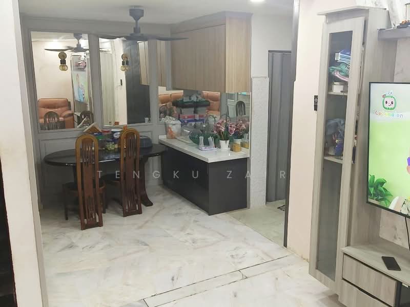 2-storey Terraced House for Sale in Subang Jaya (Selangor) - Tengku Zairi - Dining Room - PropertyGuru.com.my