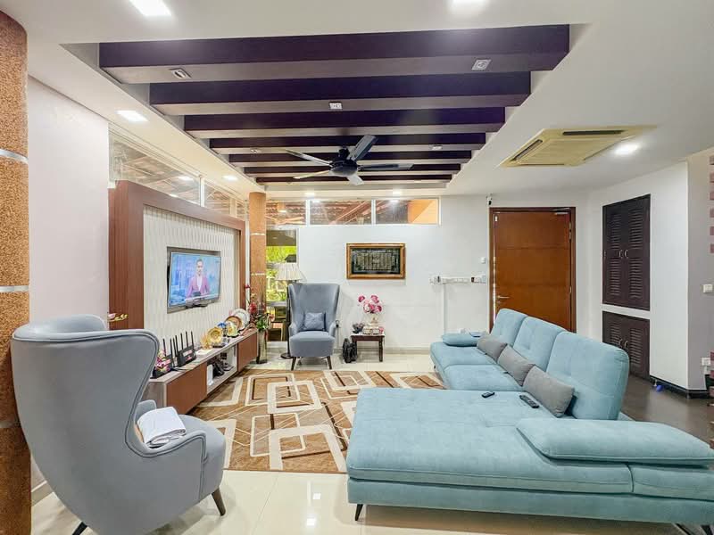 Bandar Baru Enstek, Nilai untuk Untuk Dijual - RM 1,800,000, Mac 2026 - Living Room - PropertyGuru.com.my