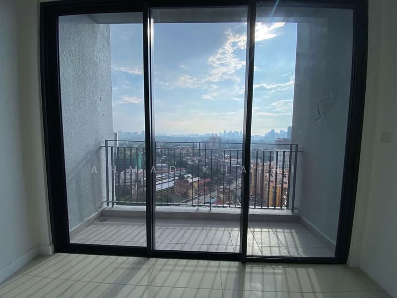 Skyline KL untuk Untuk Disewa - RM 4,000 /bulan, Feb 2026 - Balcony - PropertyGuru.com.my