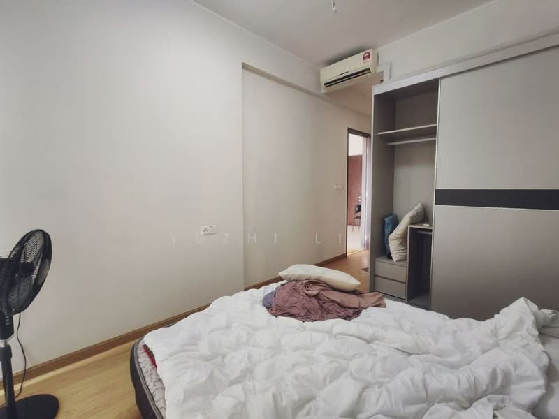 Condominium for Rent at Amberside @ Country Garden Danga Bay - Yuzhi Lim - Bedroom - PropertyGuru.com.my