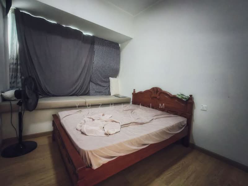 Condominium for Rent at Amberside @ Country Garden Danga Bay - Yuzhi Lim - Bedroom - PropertyGuru.com.my