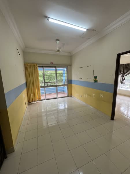 Taman Prima Tropika untuk Untuk Disewa - RM 2,100 /bulan, Feb 2026 - Interior - PropertyGuru.com.my