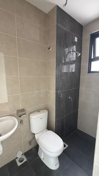 2-storey Terraced House for Sale in Semenyih (Selangor) - Mohd Hafiz - Bathroom - PropertyGuru.com.my