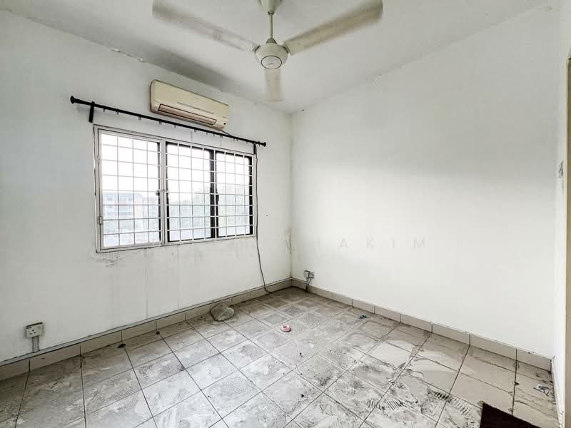 Apartment for Sale at Apartment Alunan Bayu - Lukman Hakim - Interior - PropertyGuru.com.my