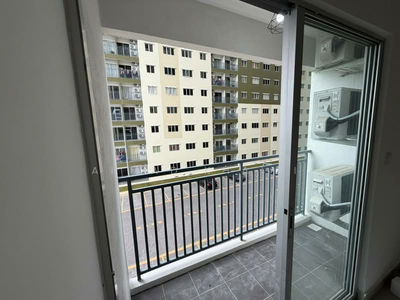 Apartment for Rent at Idaman Melur @ Cybersouth - Ahmad Khairi - Balcony - PropertyGuru.com.my