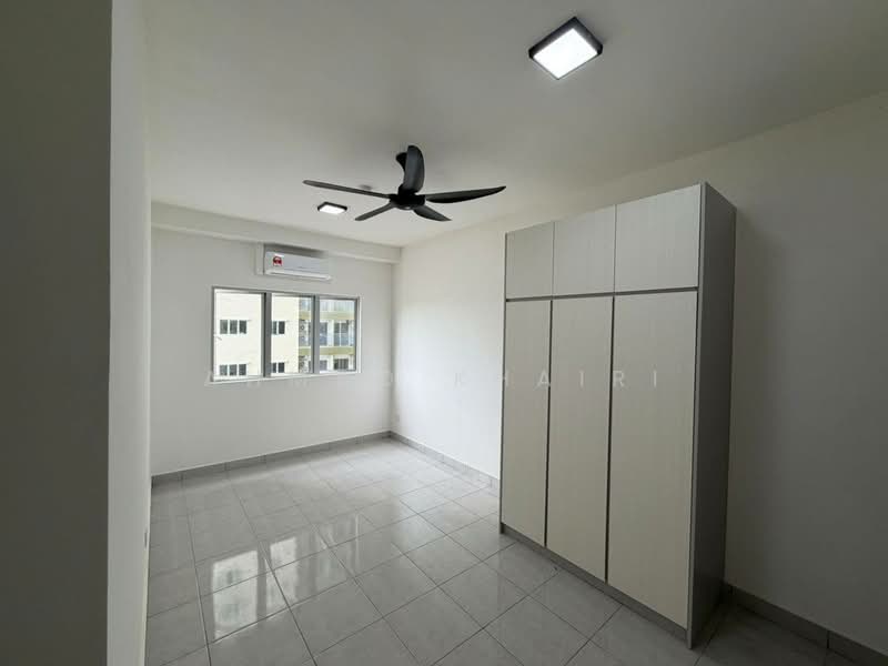 Apartment for Rent at Idaman Melur @ Cybersouth - Ahmad Khairi - Bedroom - PropertyGuru.com.my