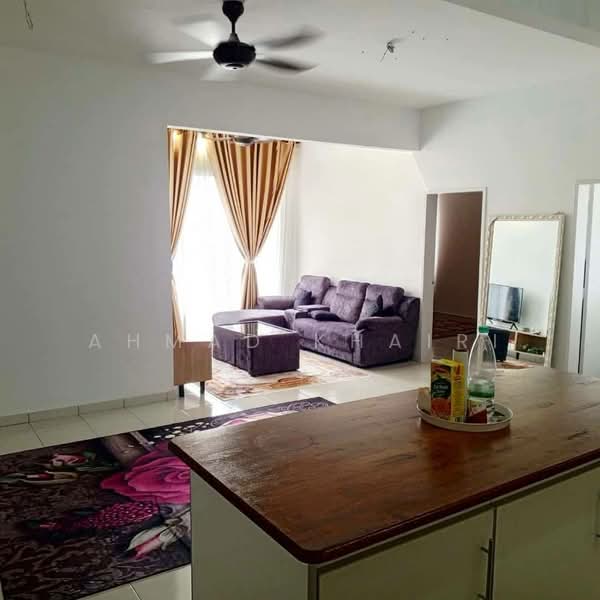Residensi Adelia 2 untuk Untuk Disewa - RM 1,600 /bulan, Feb 2026 - Living Room - PropertyGuru.com.my