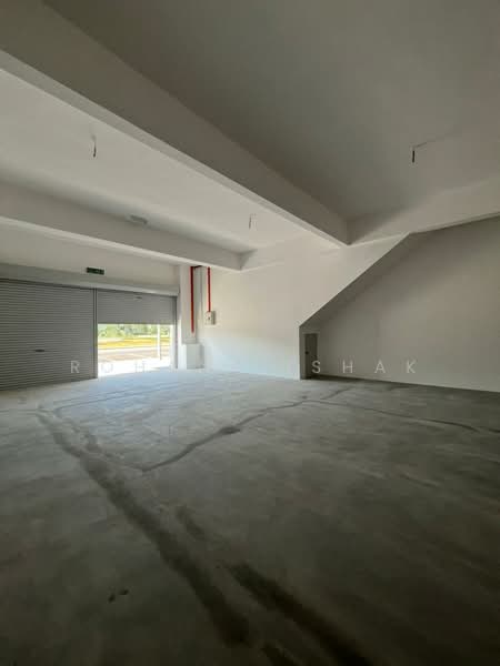 Shop / Office for Rent in Ijok (Selangor) - Rohana Ishak - Interior - PropertyGuru.com.my