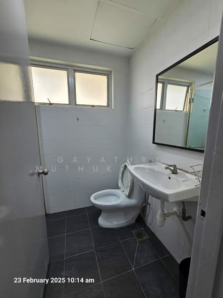 Condominium for Rent at Pantai Panorama Condominiums - Gayathry Muthukrishnan - Bathroom - PropertyGuru.com.my