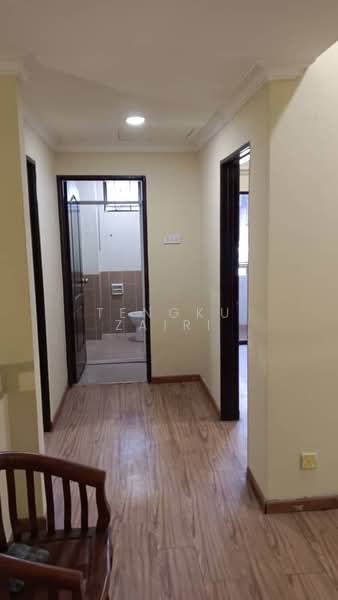 1.5-storey Terraced House for Sale in Pju 3 (Petaling Jaya) - Tengku Zairi - Corridor - PropertyGuru.com.my
