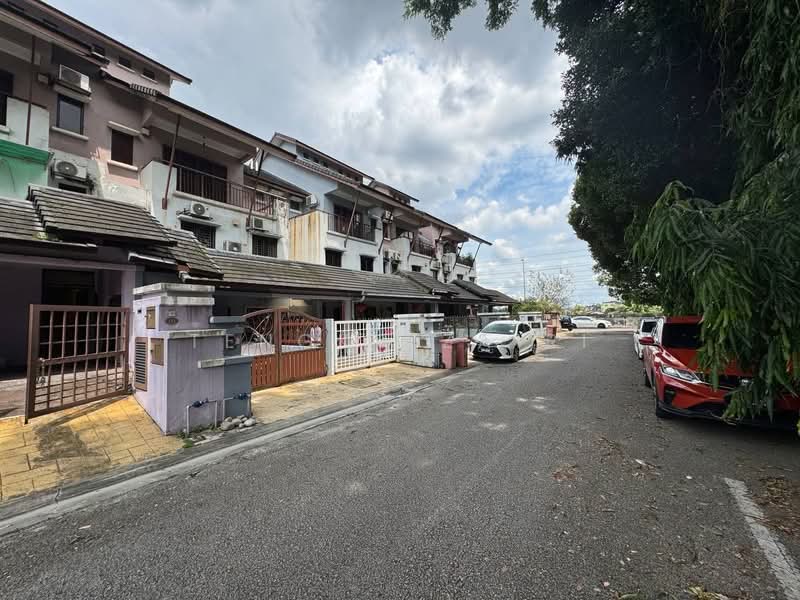 1.5-storey Terraced House for Sale in Pju 3 (Petaling Jaya) - Tengku Zairi - Exterior - PropertyGuru.com.my