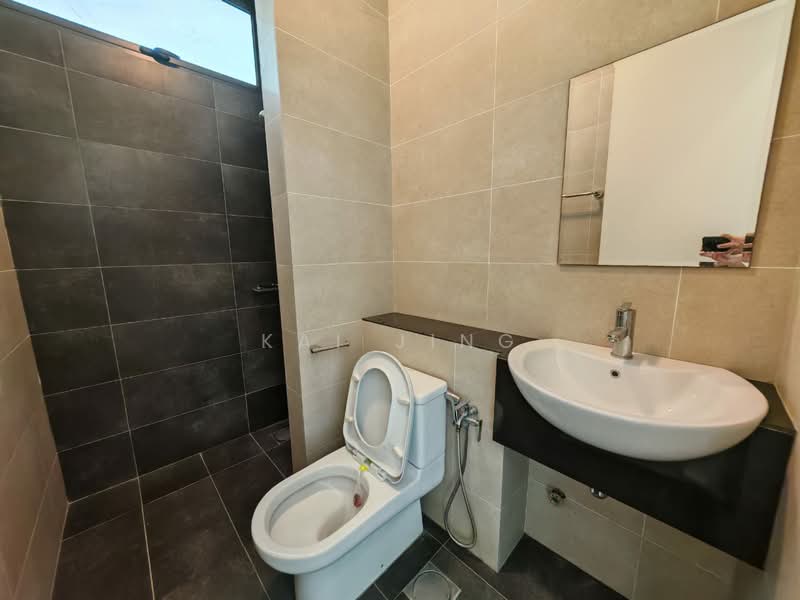 Semi-Detached House for Rent in Iskandar Puteri (Nusajaya) (Johor) - Kai Jing - Bathroom - PropertyGuru.com.my