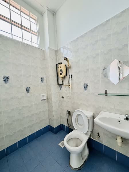 2-storey Terraced House for Sale in Setia Impian (Setia Alam) - Ahmad Khairi - PropertyGuru.com.my