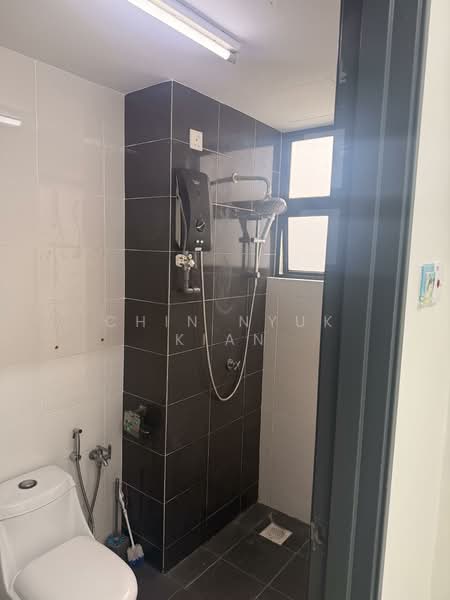 Condominium for Rent at Emerald Residence - Chin Nyuk Kian - Bathroom - PropertyGuru.com.my