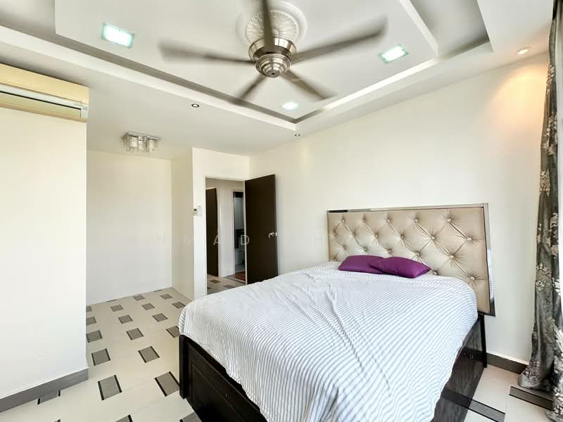 Condominium for Sale at The Tamarind - Ahmad Khairi - Bedroom - PropertyGuru.com.my