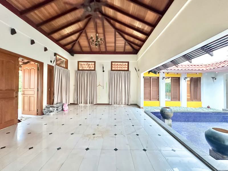 Bungalow for Sale in Seri Kembangan (Selangor) - Ahmad Khairi - PropertyGuru.com.my
