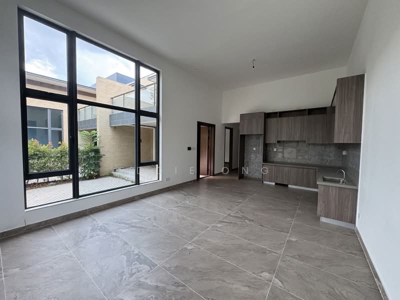 Cluster House for Sale in Iskandar Puteri (Nusajaya) (Johor) - Eddie Ong - Kitchen - PropertyGuru.com.my