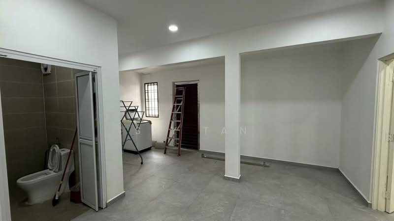 Taman Pelangi Jalan Kuning 2.5 Storey Terrace 30x65 untuk Untuk Dijual - RM 1,280,000, Feb 2026 - Bathroom - PropertyGuru.com.my