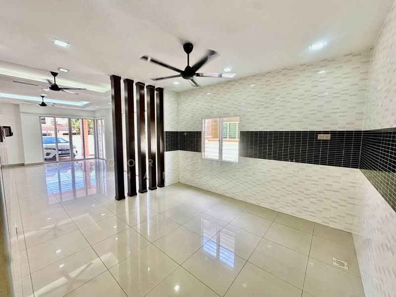 Semi-Detached House for Sale in Rawang (Selangor) - Noor Hidayah Mohamad Noor - Living Room - PropertyGuru.com.my