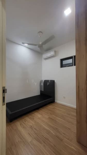 Condominium for Rent at Lakefront Residence - Li Yee Yap - Bedroom - PropertyGuru.com.my