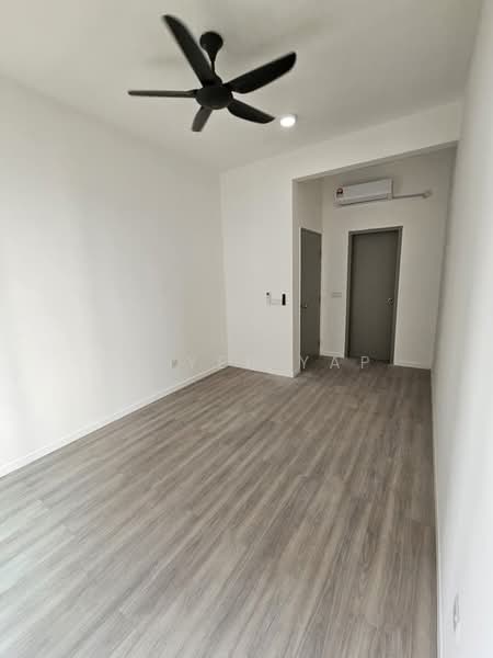 Condominium for Rent at Lakefront Residence - Li Yee Yap - Interior - PropertyGuru.com.my