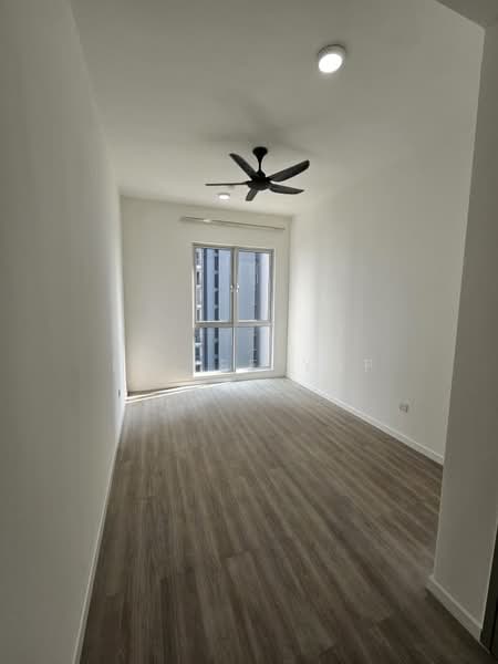 Condominium for Rent at Lakefront Residence - Li Yee Yap - PropertyGuru.com.my