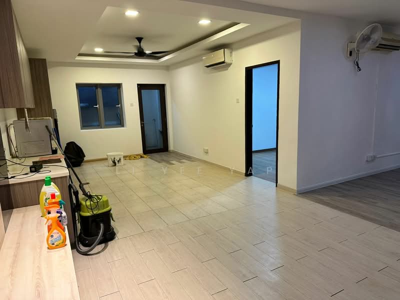 Condominium for Rent at Lakefront Residence - Li Yee Yap - PropertyGuru.com.my