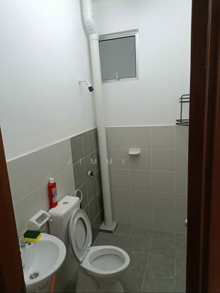 Townhouse for Sale in Pasir Gudang (Johor) - Jimmy . - Bathroom - PropertyGuru.com.my