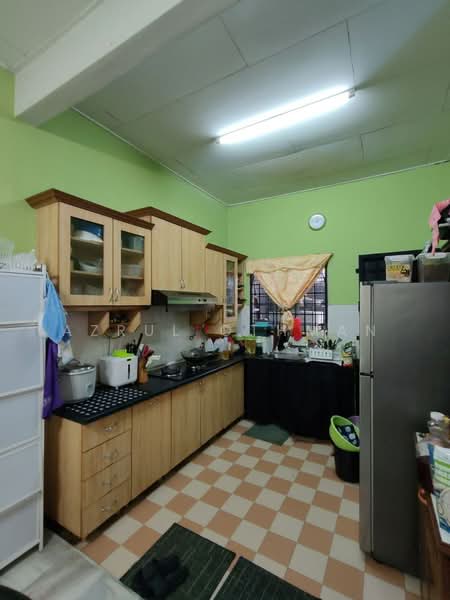 Semi-Detached House for Sale in Taman Bukit Margosa (Ampangan) - Azrul Othman - Kitchen - PropertyGuru.com.my