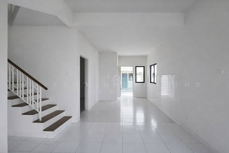 2-storey Terraced House for Sale in Semenyih (Selangor) - Maizura binti Mohd Darus - Interior - PropertyGuru.com.my