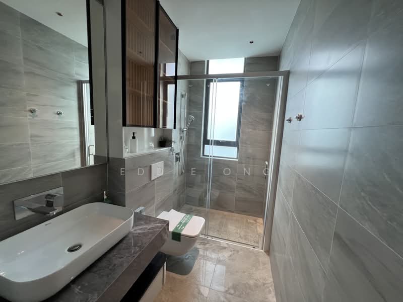 Condominium for Sale at Forest City - Eddie Ong - Bathroom - PropertyGuru.com.my