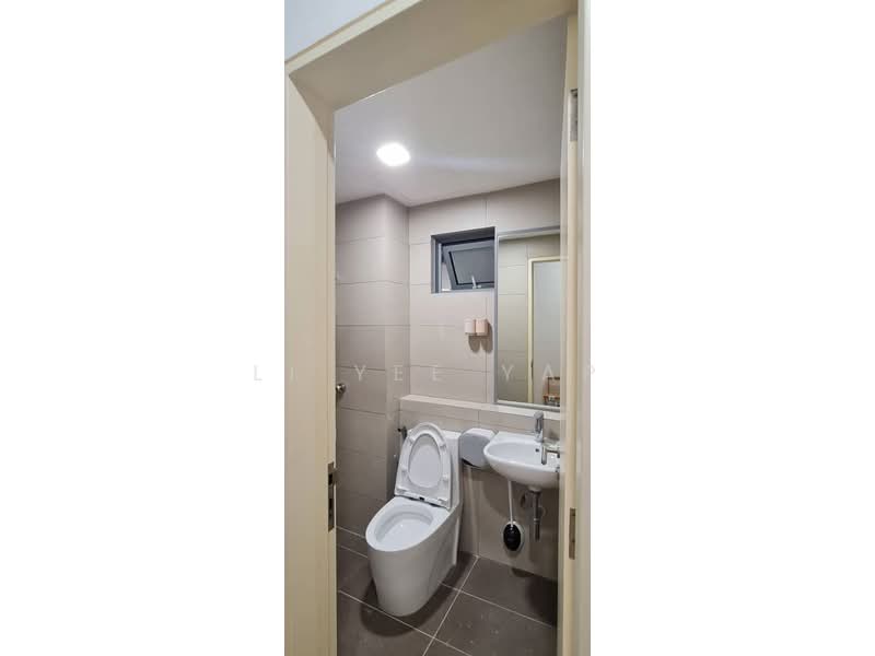 Condominium for Rent at Lakefront Residence - Li Yee Yap - Bathroom - PropertyGuru.com.my