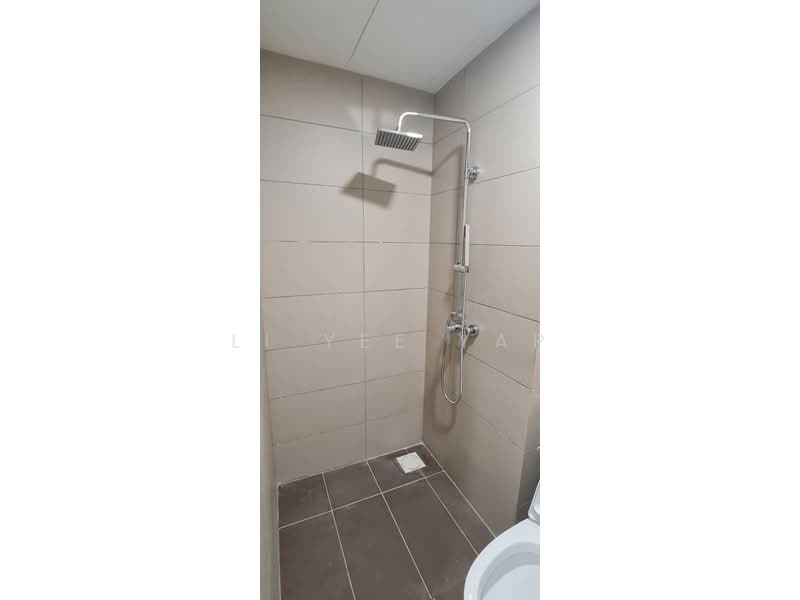 Condominium for Rent at Lakefront Residence - Li Yee Yap - Bathroom - PropertyGuru.com.my
