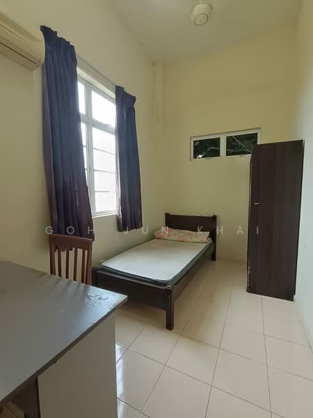 Apartment for Rent at Pangsapuri Bukit Beruang Bestari (University View) - Goh Jun Khai - Bedroom - PropertyGuru.com.my