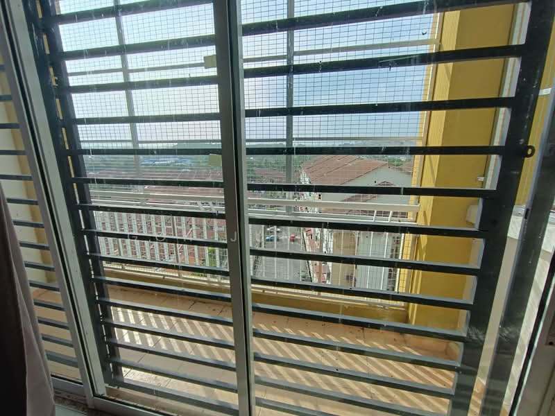 Apartment for Rent at Pangsapuri Bukit Beruang Bestari (University View) - Goh Jun Khai - Balcony - PropertyGuru.com.my
