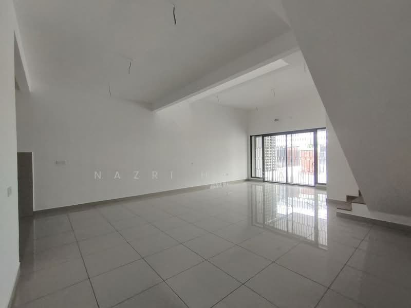 Elmina Green Five untuk Untuk Dijual - RM 850,000, Mac 2026 - Living Room - PropertyGuru.com.my