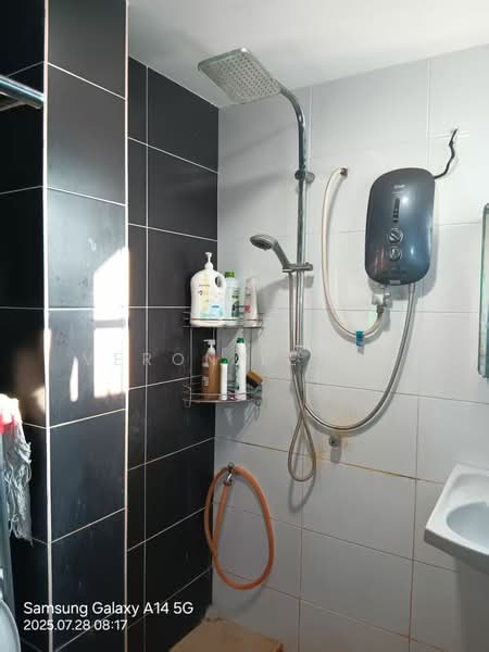 2-storey Terraced House for Sale in Usj 1 (Subang Jaya) - Veron Leong - Bathroom - PropertyGuru.com.my