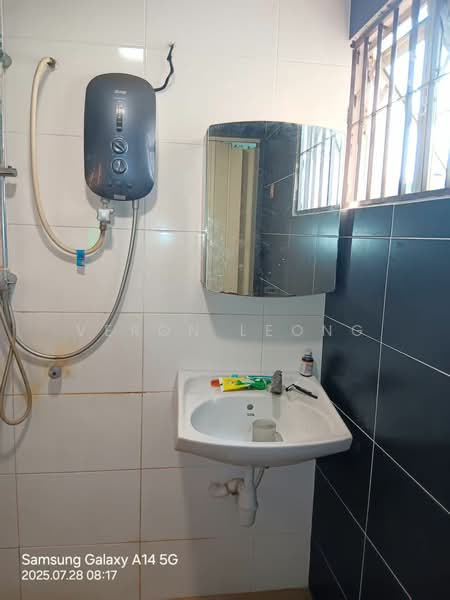 2-storey Terraced House for Sale in Usj 1 (Subang Jaya) - Veron Leong - Bathroom - PropertyGuru.com.my