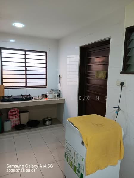 2-storey Terraced House for Sale in Usj 1 (Subang Jaya) - Veron Leong - Kitchen - PropertyGuru.com.my